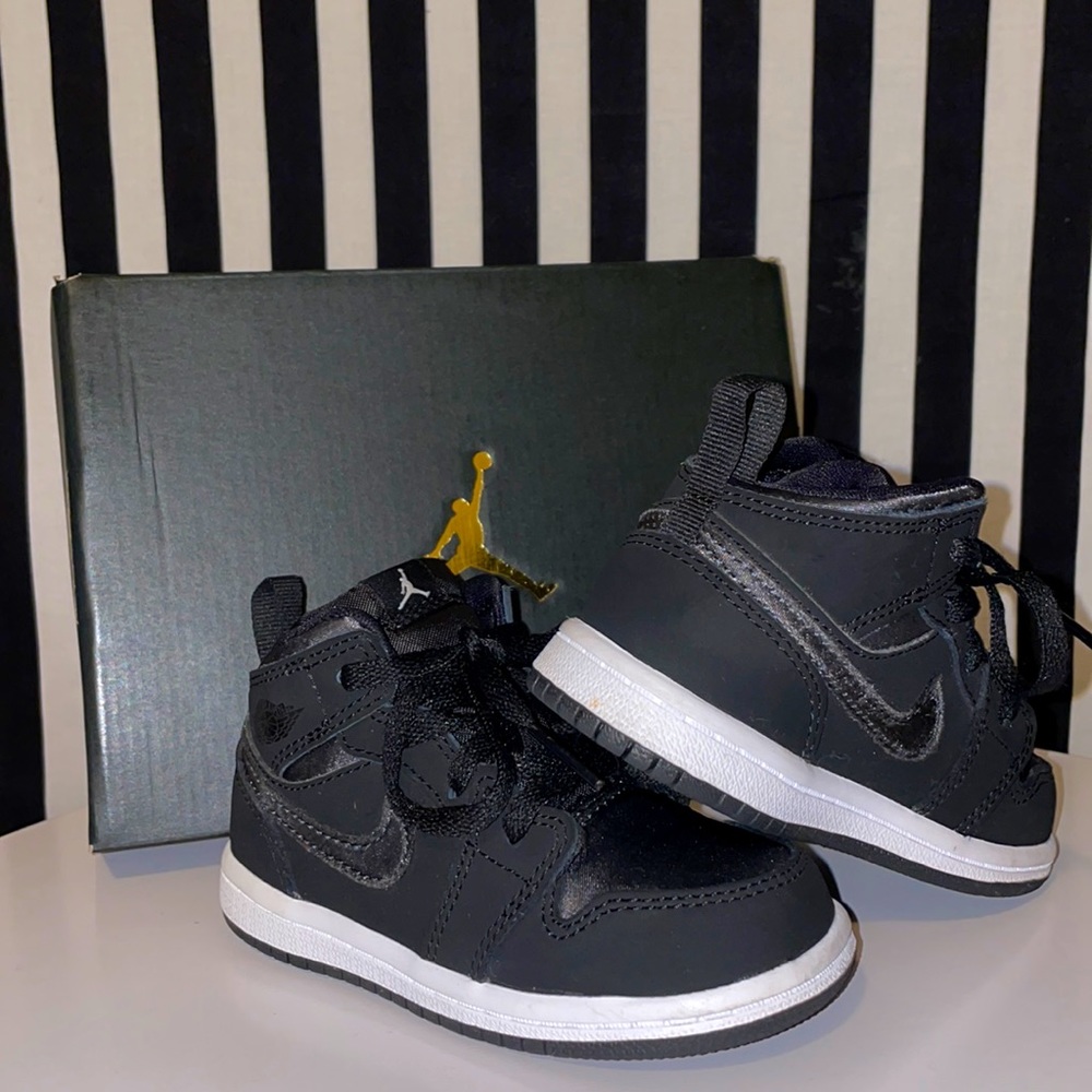 Jordan 1
